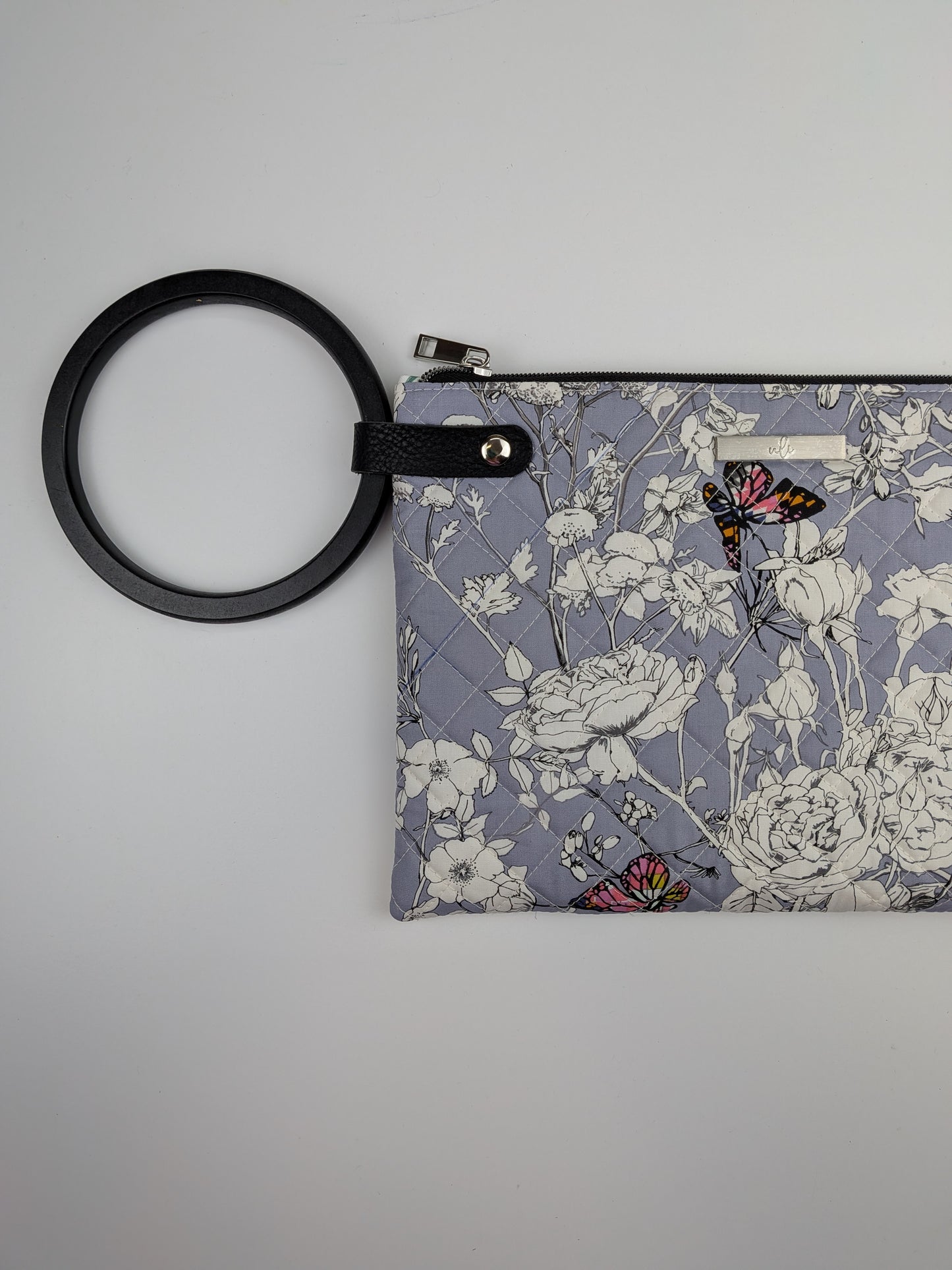 Quilted Wooden Pouch (Grey, white flowers)