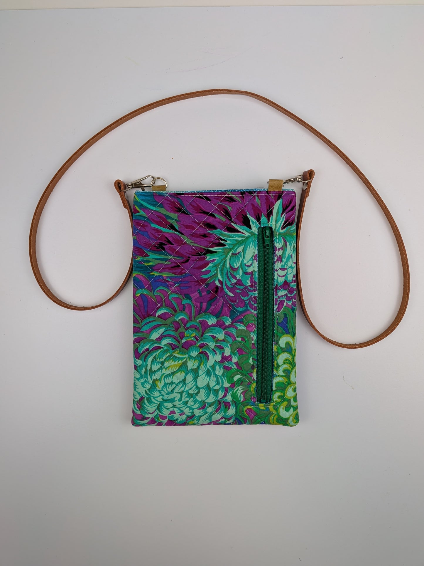 Quilted Travel Bag (Green &Blue, Plants)