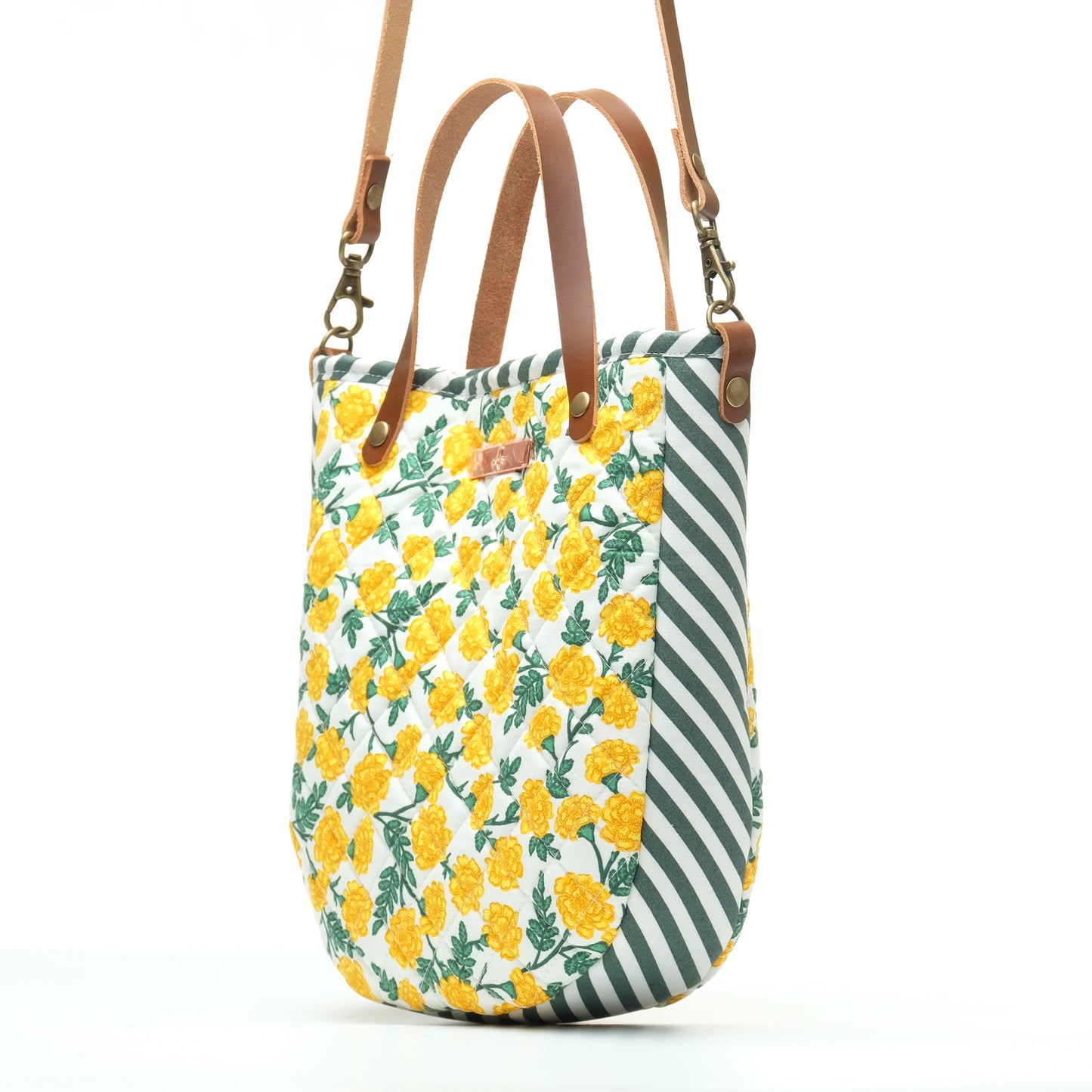 Ari Crossbody Bag (Flowers)