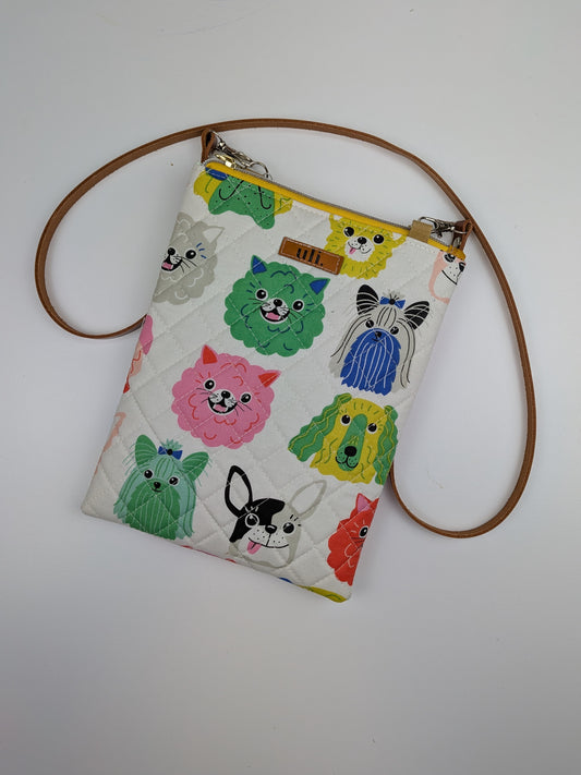Quilted Travel Bag (White, Dogs)